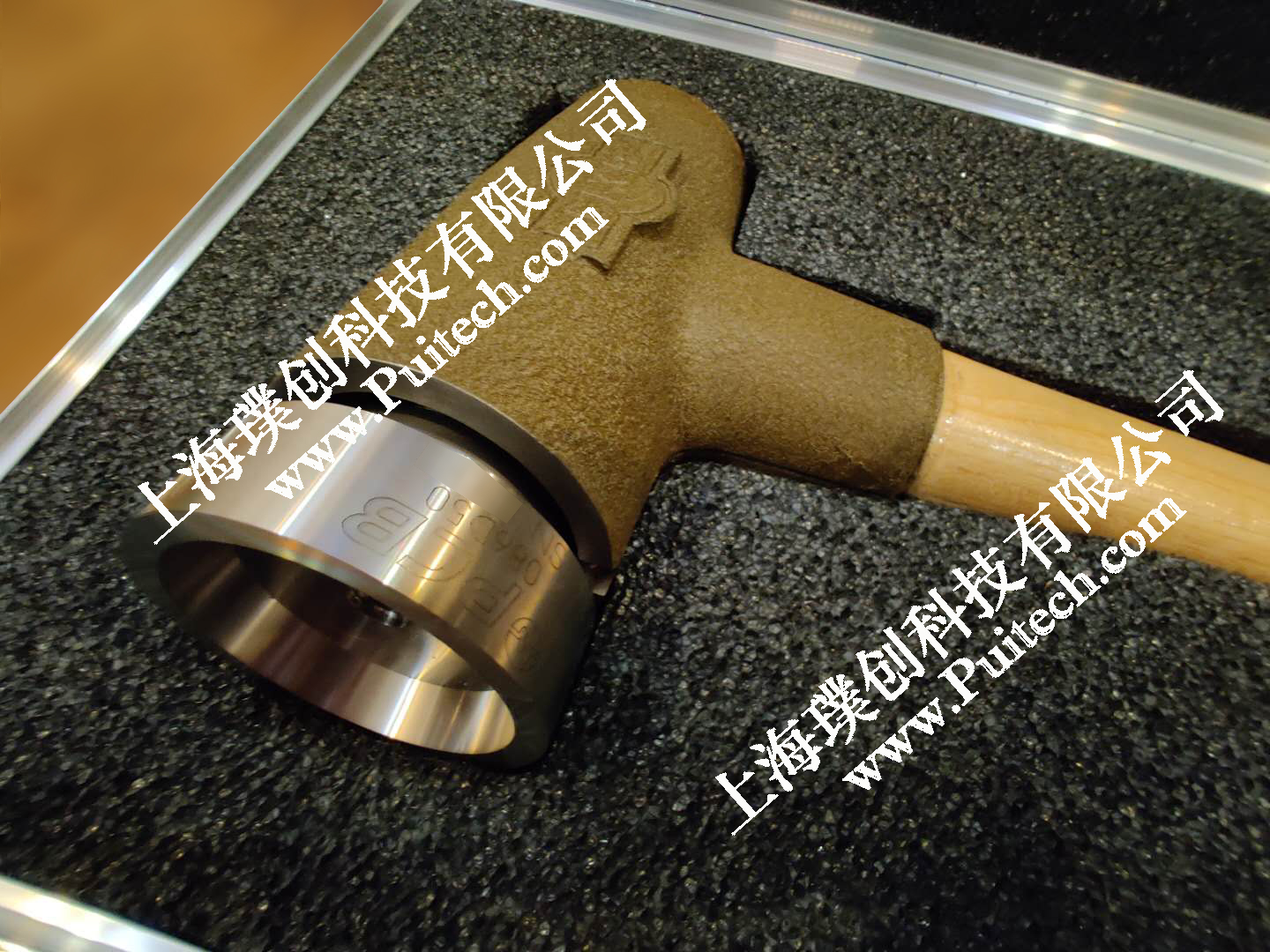 086D50力锤中的巨无霸交货